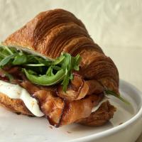 Круассан с беконом - Zanoza Open Bar - готовим еду для современного жителя города