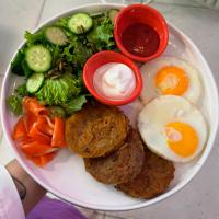 Драники из батата с аджикой и лососем - Zanoza Open Bar - готовим еду для современного жителя города